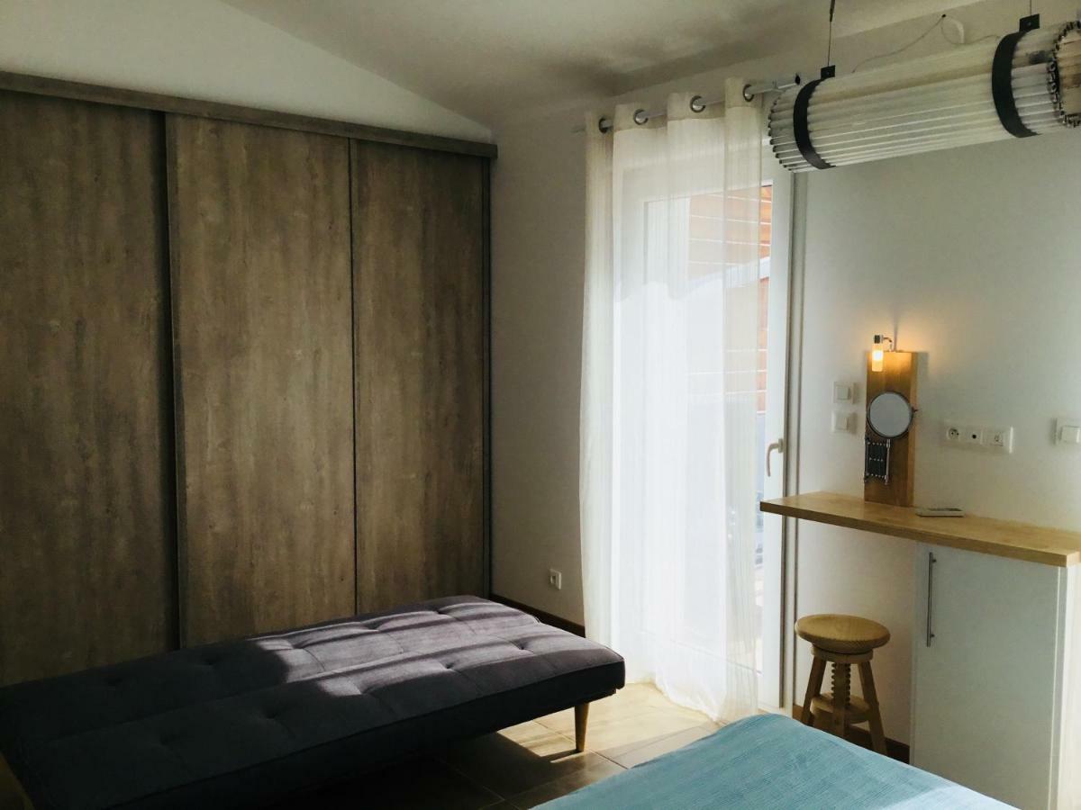 Gite Blanco Y Madera Narbona Zewnętrze zdjęcie